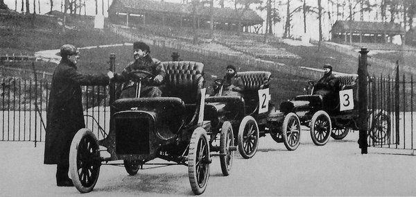 110 лет назад Cadillac завоевал автомобильный «Оскар»