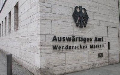 Берлин выступил за переговоры о вступлении в ЕС с Албанией и Македонией