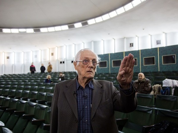 Лучшего звучания музыкальных инструментов, чем в «тарелке», нет ни в одном концертном зале мира
