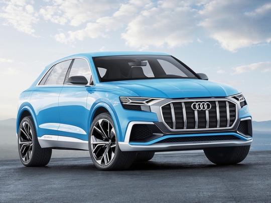 Новый кроссовер Audi Q8 с гибридным мотором способен проехать на электротяге до 60 километров (фото)