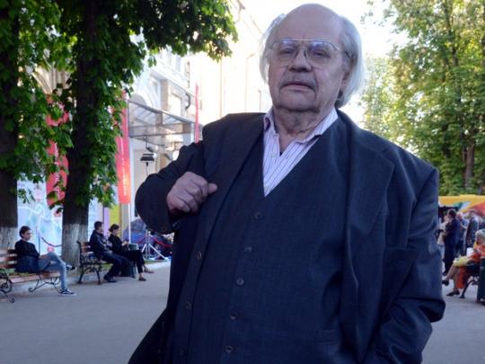 С Иваном Драчом простятся во Владимирском соборе