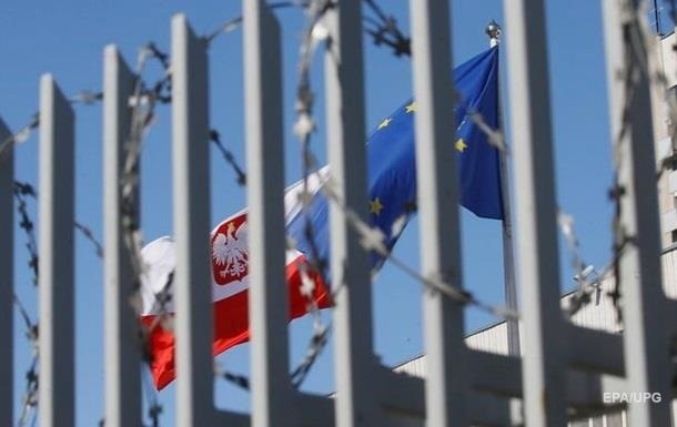 Туск заговорил об угрозе выхода Польши из ЕС