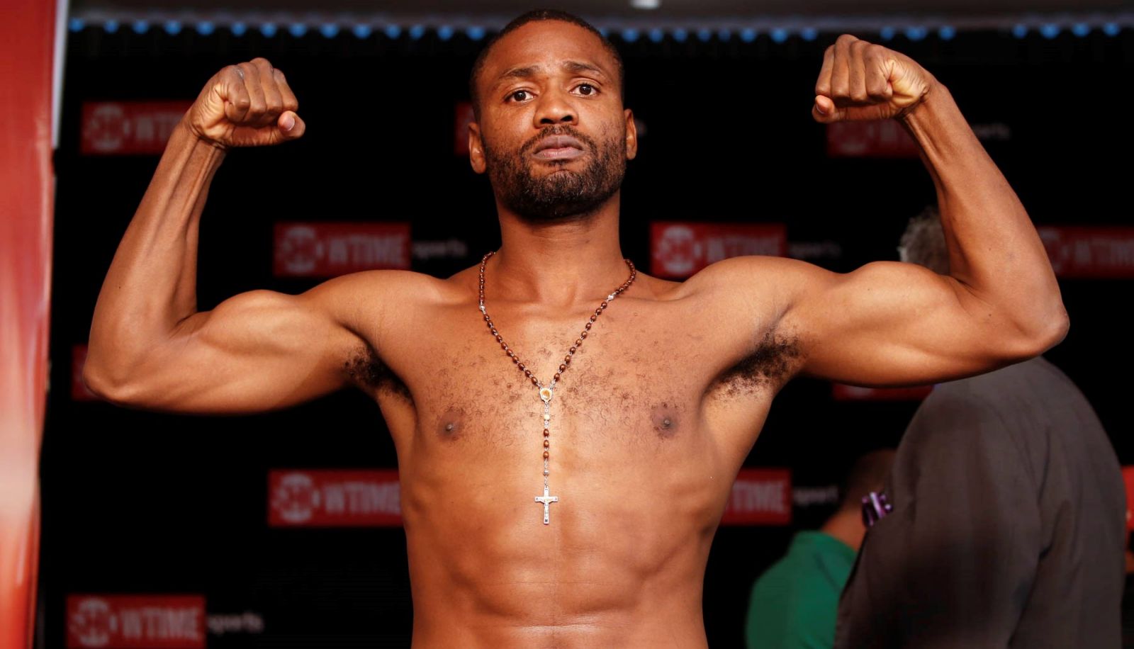 Гвоздик успешно защитил чемпионский титул: хроника боя за пояс WBC (видео)