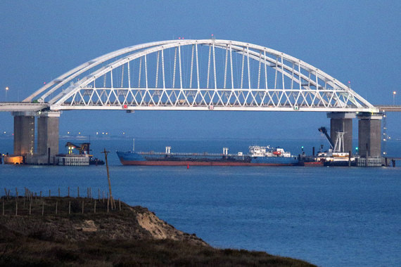 Керченский мост обязательно смоет, а Крым без Украины ждет катастрофа, — российский ученый