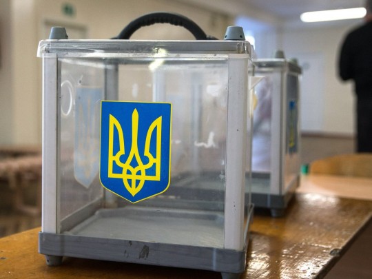 Подсчитано 99,9% протоколов: у Порошенко 3 млн голосов, у Зеленского — 5,7 млн