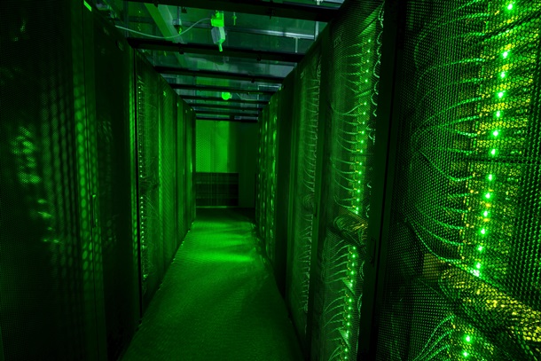 Украину охватила новая волна эмиграции IT-инфраструктуры в ЕвропуМнение