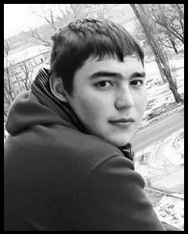 В апреле Украина потеряла 15 защитников на Донбассе: имена и фото героев