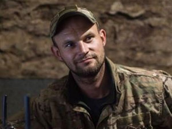 В день выборов на Донбассе погиб боец Яроша: в сети показали его фото