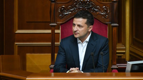 Бардак треба очолити: експерт прокоментував можливе розширення повноважень президента