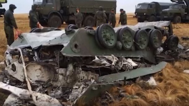 Бий військову техніку, я плачу: у Росії показали майстер-клас з десантування – відео