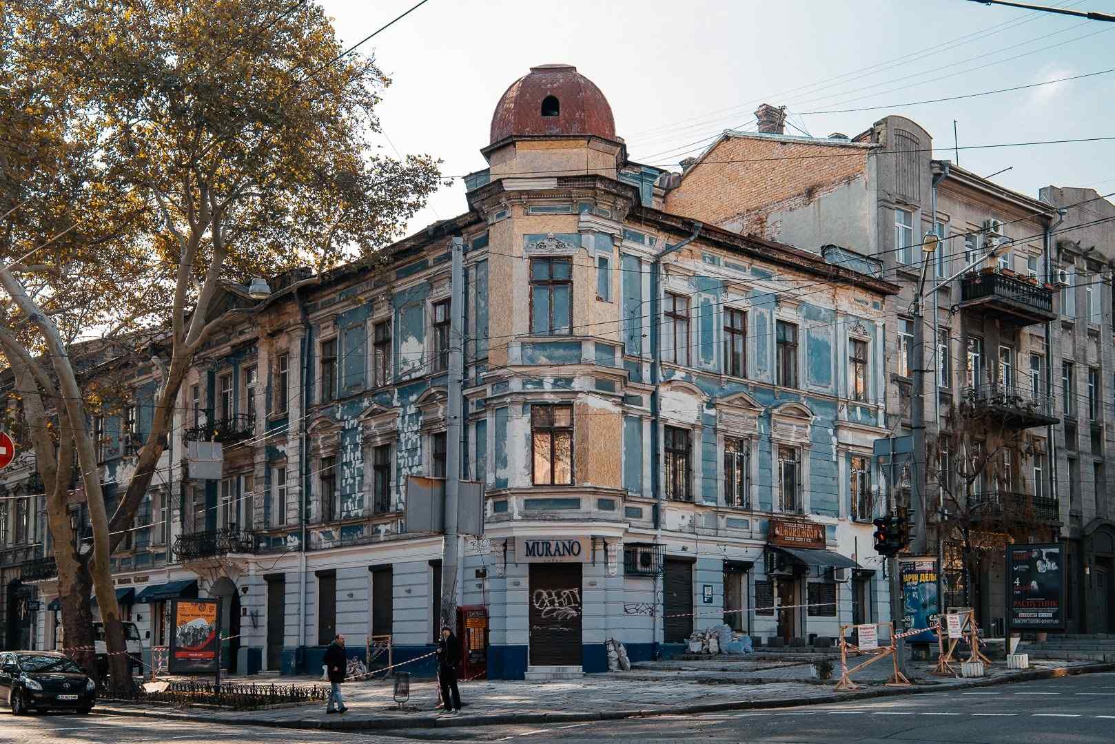 Больше 33 млн грн из бюджета города готовы потратить на реставрацию 4 памятников архитектуры в центре Одессы. Фото