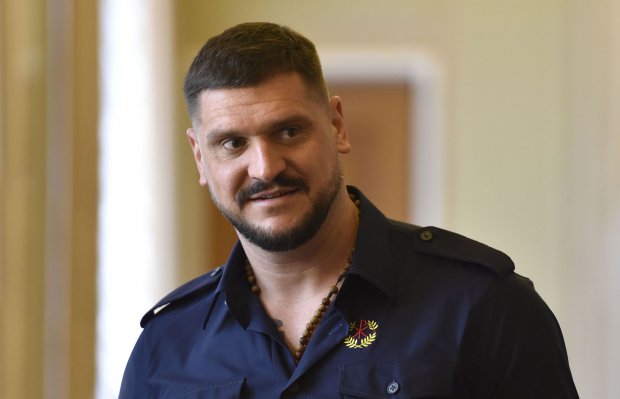 Бюджетні гроші течуть рікою: нові сенсаційні деталі корупційних оборудок в аеропорту Миколаїв