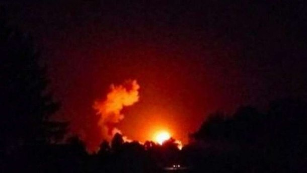 Це дуже страшно: очевидці розповіли подробиці вибухів на складах в Ічні (фото, відео)