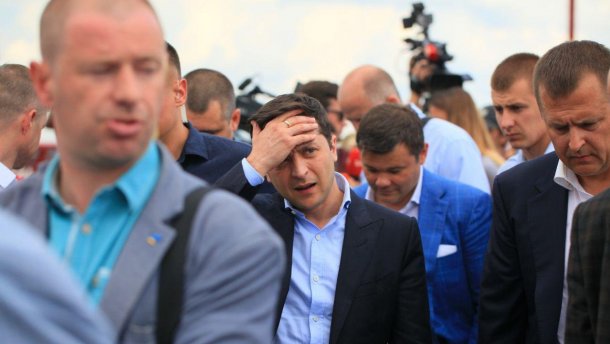 Через суперечку Зеленського модель хоче оголитися