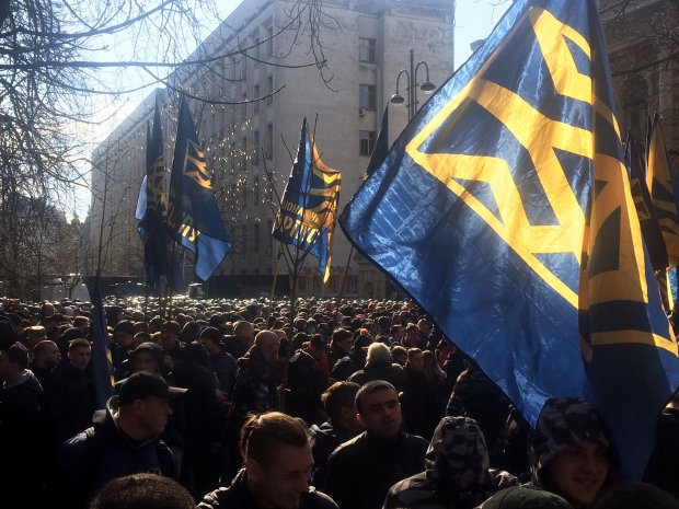 Головні новини 9 березня: Акції проти Гладковських і російський поет Шевченко у Криму