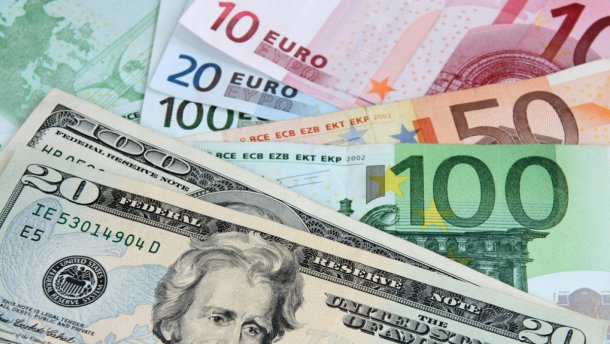 Готівковий курс валют 17 вересня: євро подешевшав ще більше