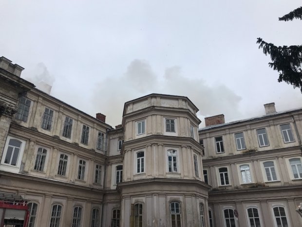 Корупція в Львівській обласній лікарні: чому під небезпекою життя пацієнтів