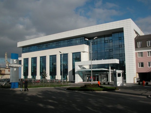 Куди пішли гроші з купівлі Порошенком території біля спортклубу 5 елемент