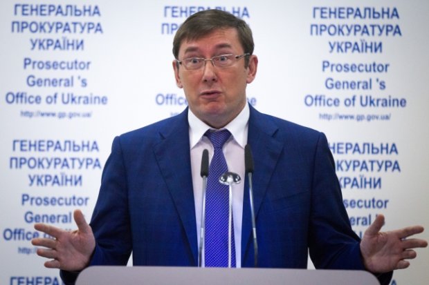 Луценко на вихід: скільки справ провалив генпрокурор і хто буде його наступником