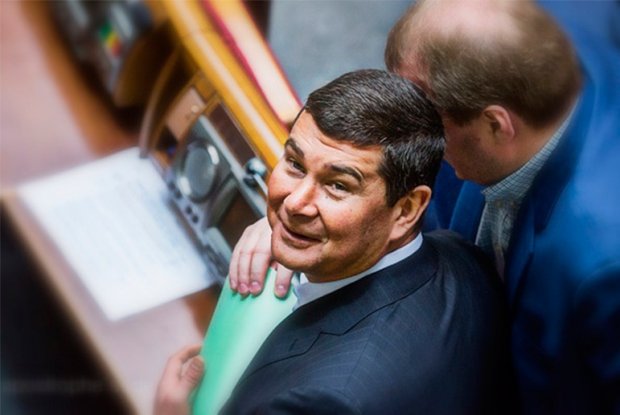 Луценко на вихід: скільки справ провалив генпрокурор і хто буде його наступником