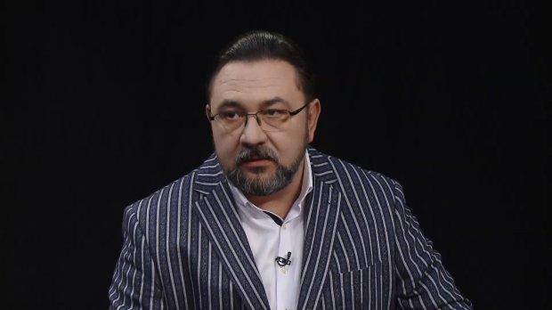 Мажоритарники Слуги народу: представник партії пояснив, чому висувалися фотограф та няня