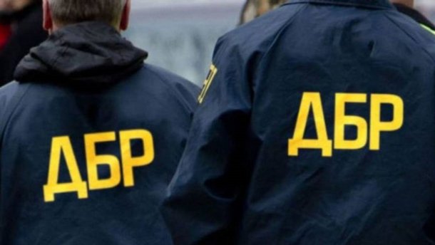 Може зашкодити розслідуванню резонансних справ, – ДБР про прослушку, знайдену в Труби