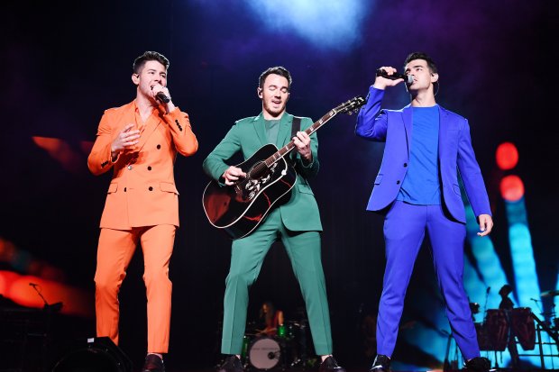 Нік Джонас святкує 27-річчя: найпопулярніші пісні гурту Jonas Brothers