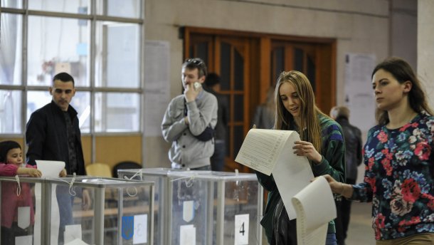 Навіть війна не консолідує людей, або Голосуй нормально!