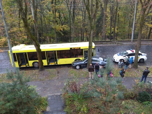 Не про євробляхи, а про доступне авто. Ну і трохи про відповідальність
