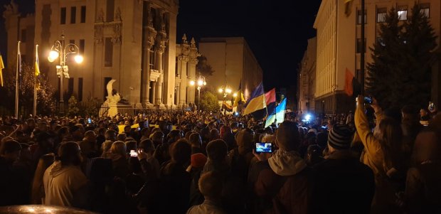 Нормандська змова – державна зрада: у Києві мітингували проти формули Штайнмаєра (фото та відео)