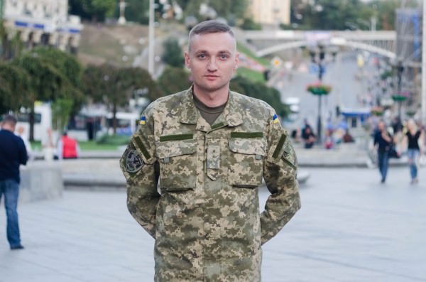 Перешкоджав корупції: про самогубство льотчика АТО Волошина й повну безкарність можновладців