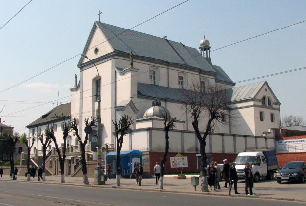 Подорож вихідного дня: які неймовірні місця варто відвідати у Вінниці (фото)