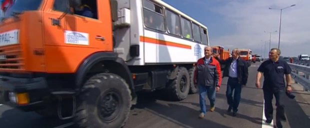 Путін приїхав на відкриття Кримського мосту