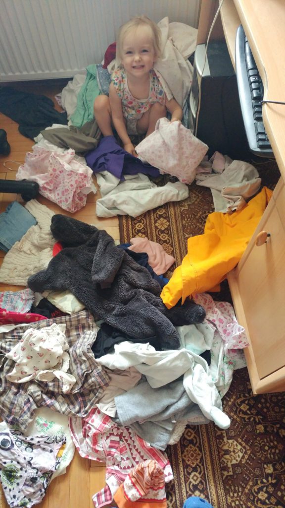 Режим дня вагітної мами дворічної дитини
