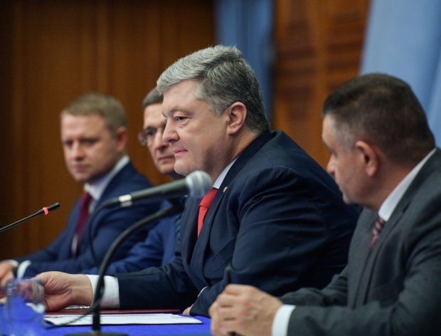 Скандальне призначення Терещука: як Порошенко до виборів стягує силовиків
