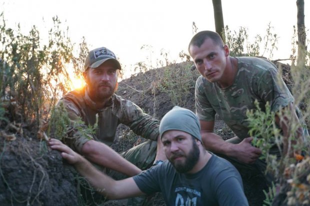 Смешно взяли в плен сепаров во время штурма, – боец батальона Донбас-Украина