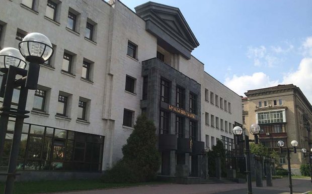 Стало відомо, скільки зароблятимуть судді Антикорупційного Суду
