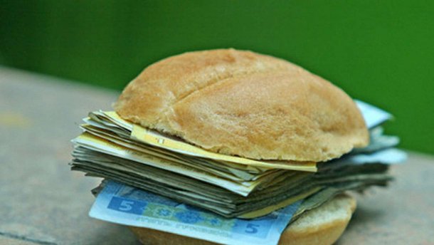 Стипендії у 2000 грн: чи реально це та як студенту їх отримати