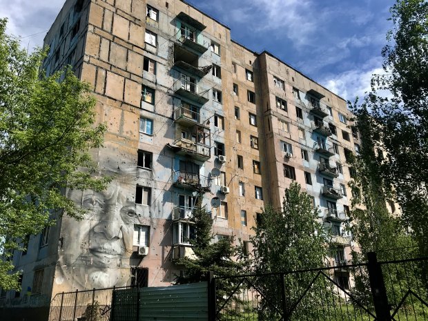 Історія українця з ДНР, біди Росії та бідність ЛДНР: топ-5 блогів тижня
