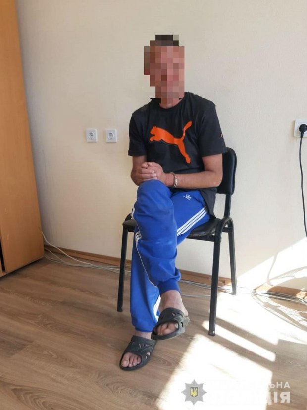 У Києві на Оболоні батько після сварки жорстоко вбив свою доньку-школярку: усі деталі