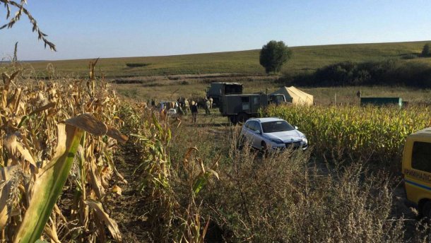 У мережі показали, як виглядає місце падіння літака ЗСУ на Хмельниччині: відео