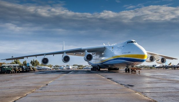 Українець, якому вдалося всього лиш за 3,5 роки створити найбільший в світі літак