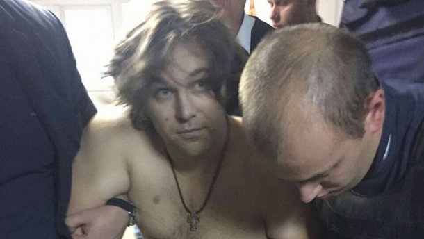 Він психічно неврівноважений, але осудний, – лікар розповів про стрілка з Дніпра