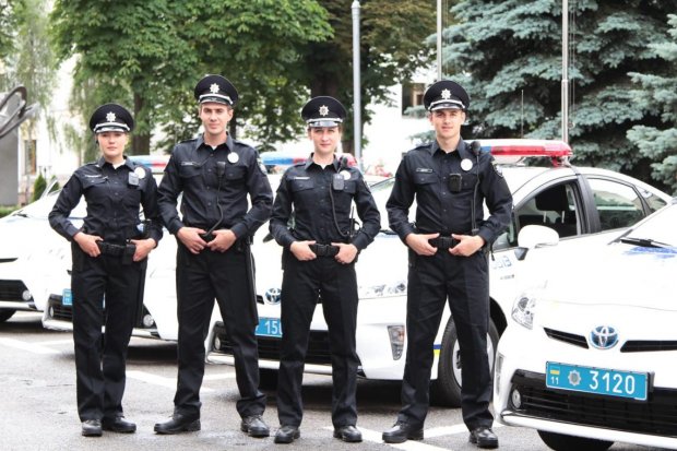 Як працює поліція у світі та Україні: вражаючі факти