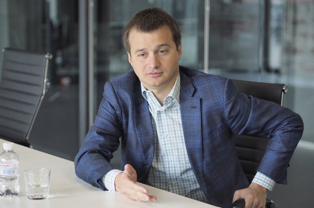 Яку масштабну схему купівлі голосів по всій Україні підготувало оточення Порошенка