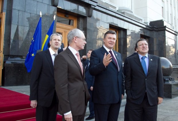Юрію, для вас ми перепишемо закон: як владним кланам вдається зберігати контроль над ГПУ