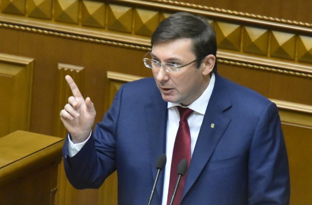Зараз піар, а потім – подивимось, – Найєм про заяву Луценка та розслідування вбивства Гандзюк