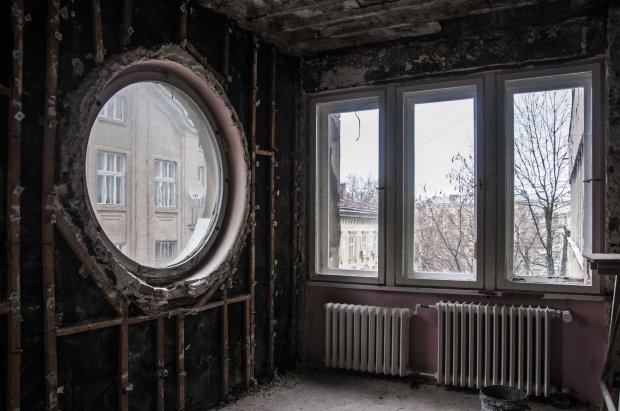 Зразковий модерністичний будинок на Герцена у Львові: зовні і зсередини