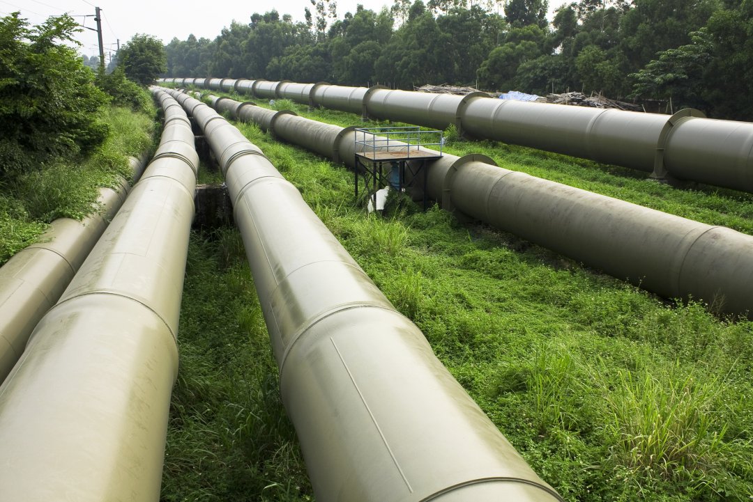 Беларусь начала поставлять нефтепродукты в Украину по трубе