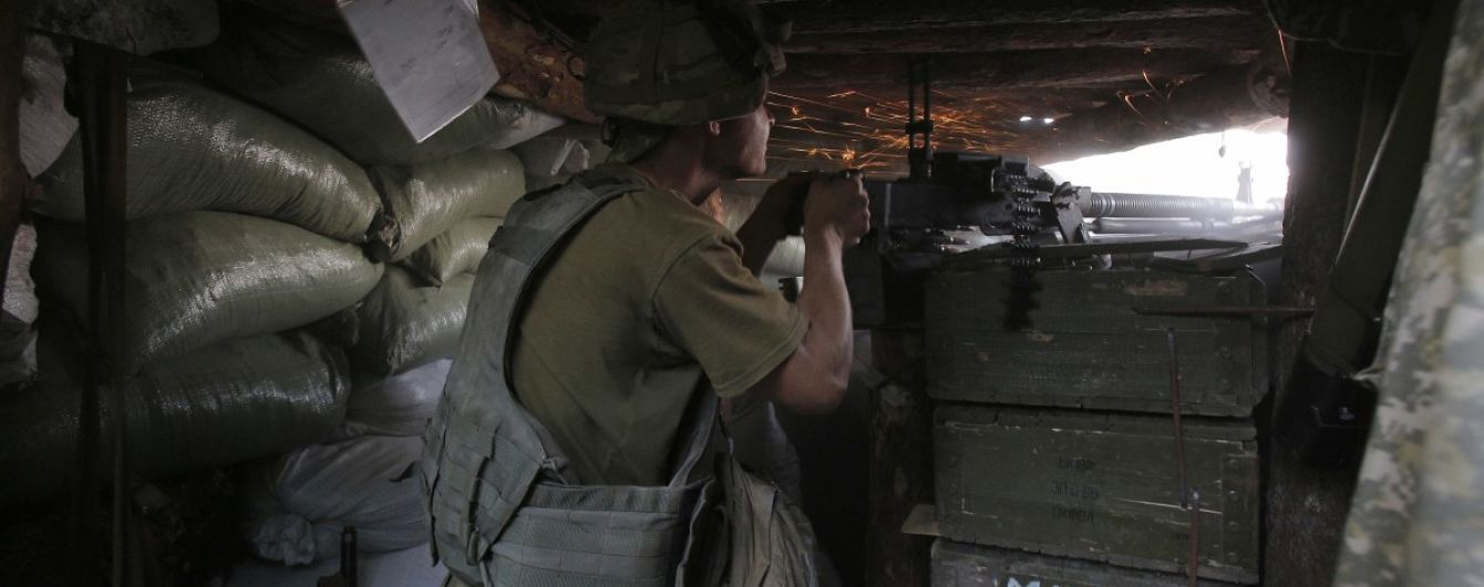 Боевики 24 раза открывали огонь на Донбассе: боец ООС погиб